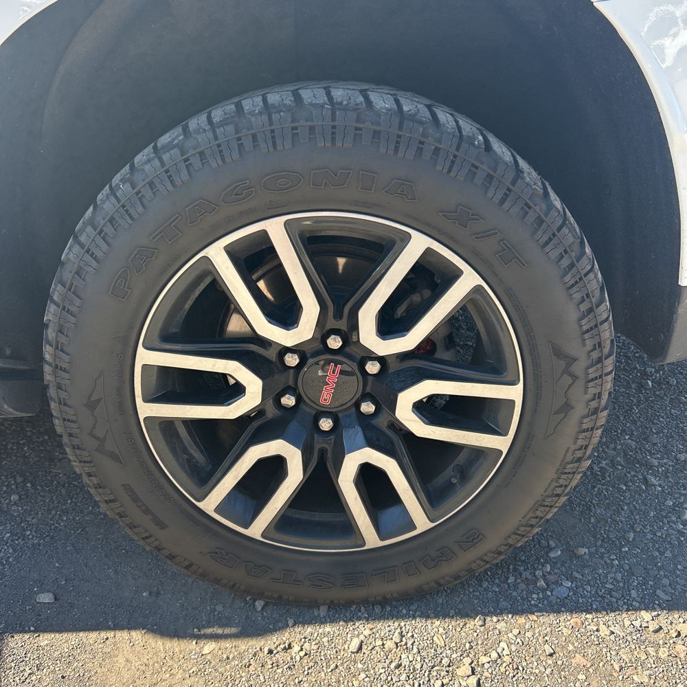 2021 GMC Yukon AT4
