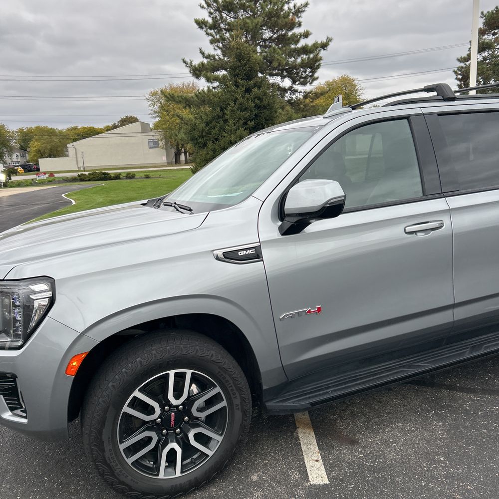 2023 GMC Yukon AT4