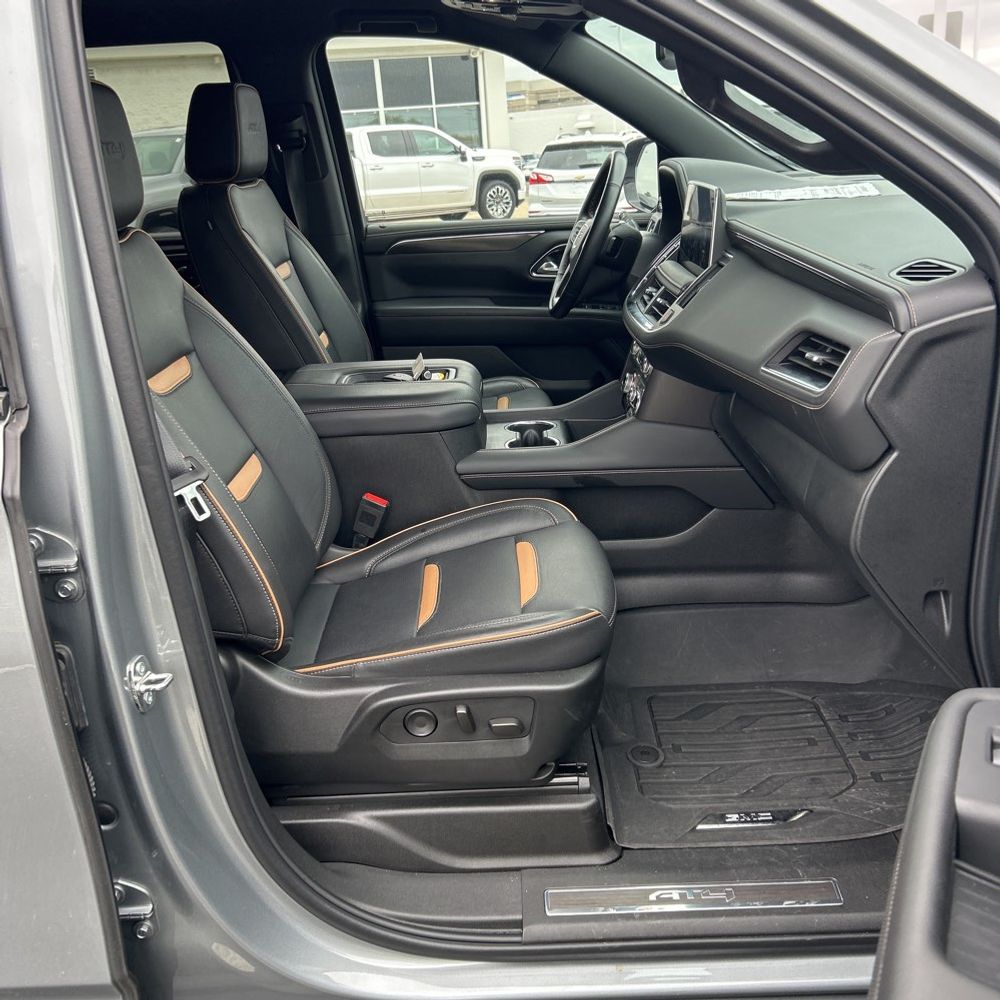 2023 GMC Yukon AT4