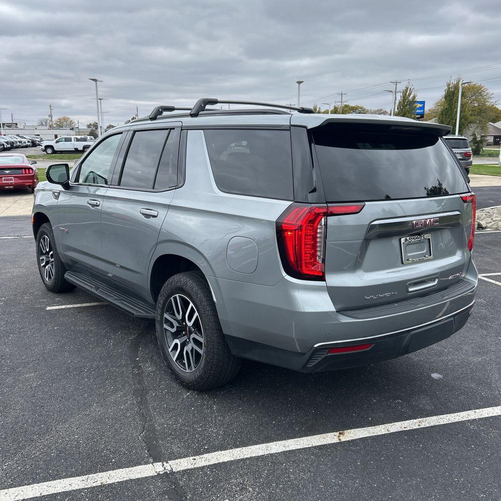 2023 GMC Yukon AT4