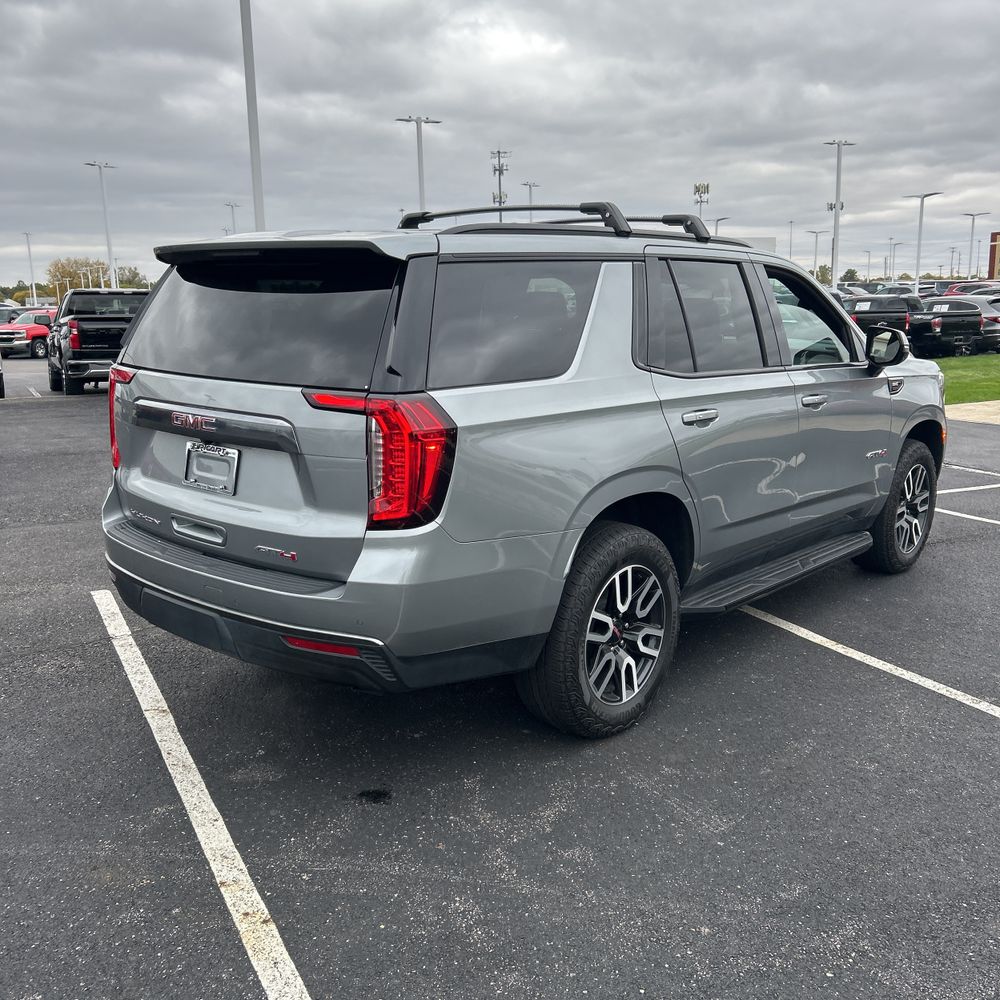 2023 GMC Yukon AT4