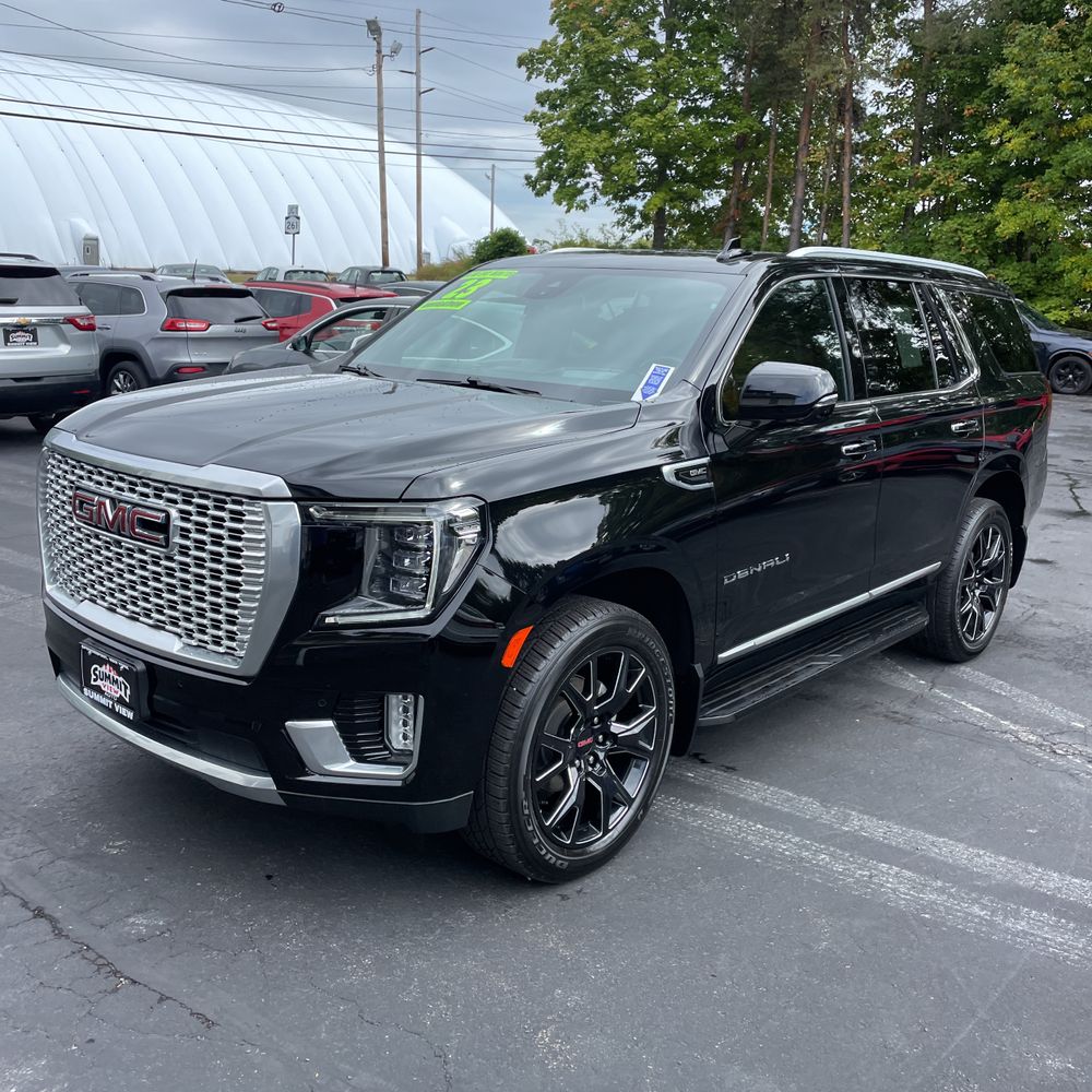 2023 GMC Yukon Denali