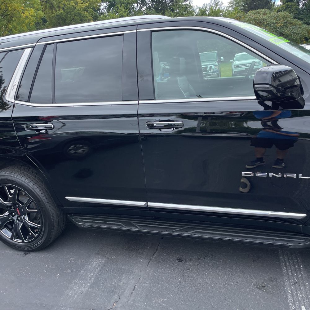 2023 GMC Yukon Denali