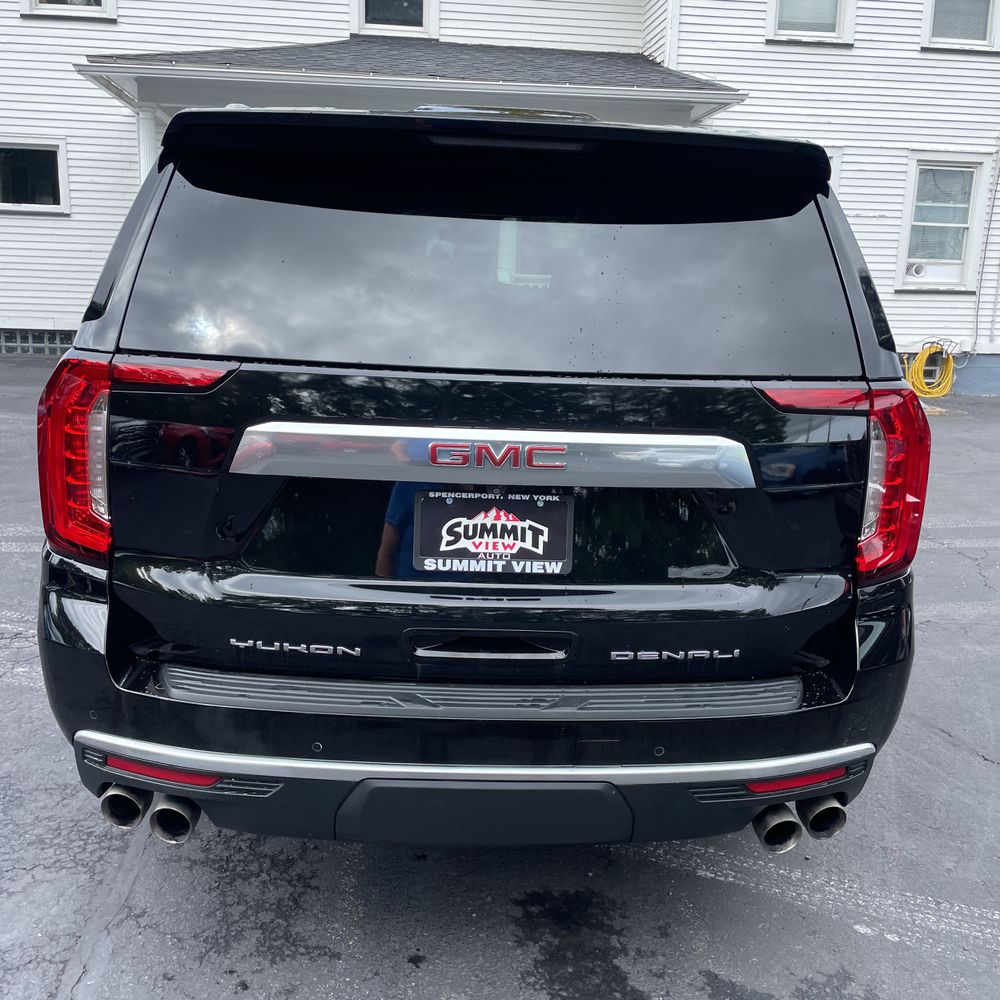 2023 GMC Yukon Denali