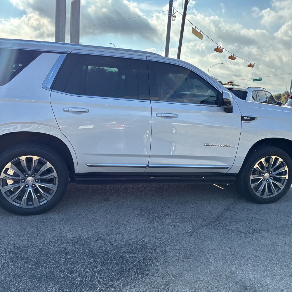 2021 GMC Yukon Denali