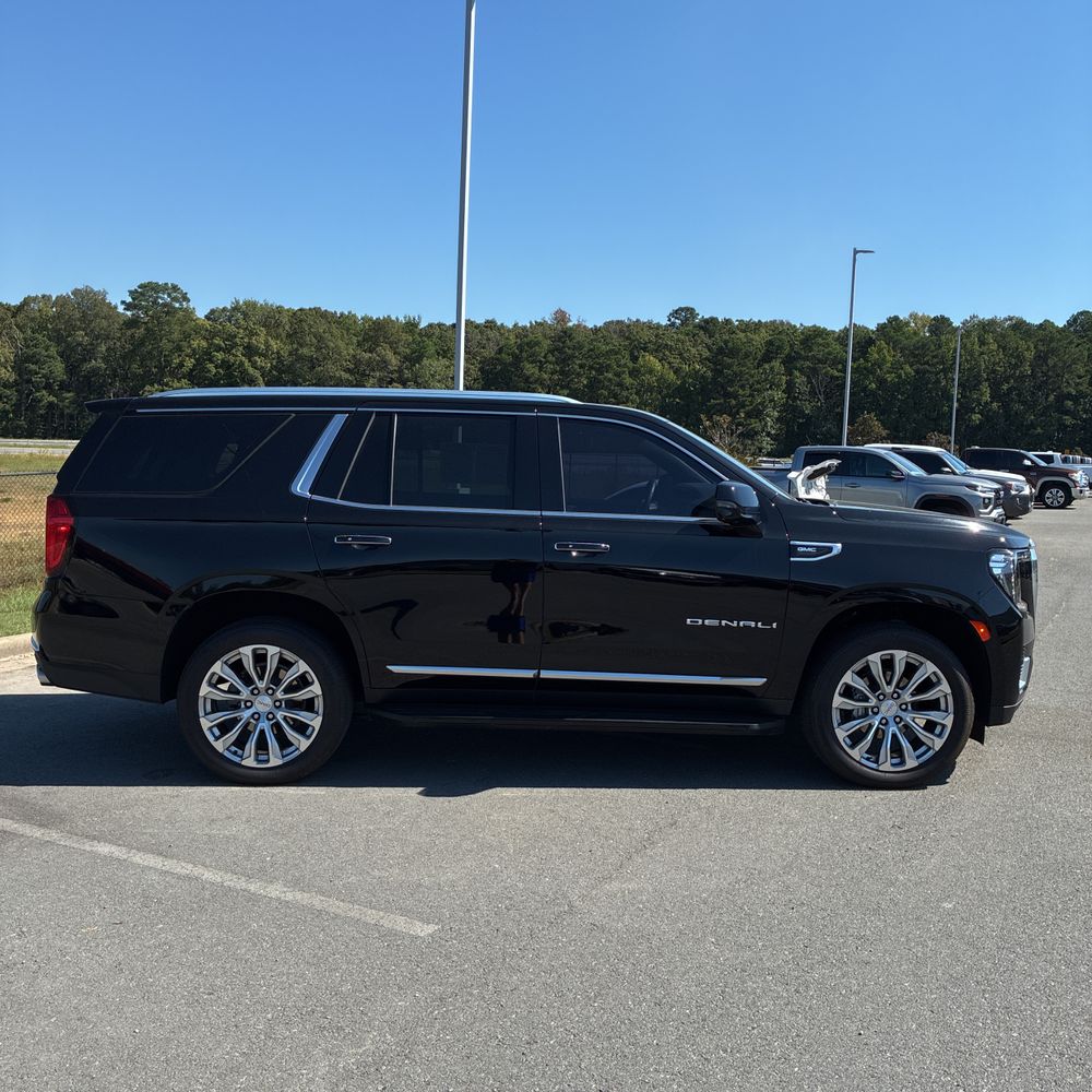 2024 GMC Yukon Denali