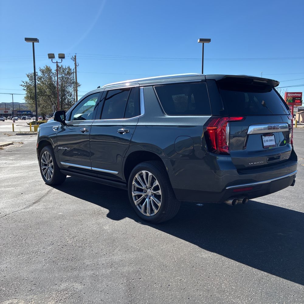 2021 GMC Yukon Denali