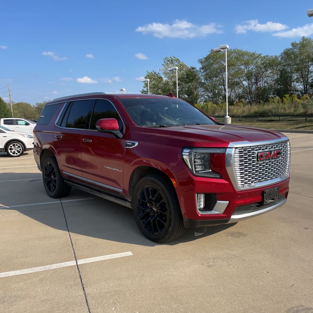 2023 GMC Yukon Denali