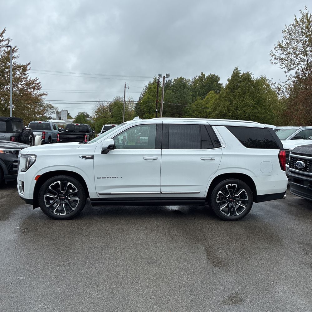 2023 GMC Yukon Denali
