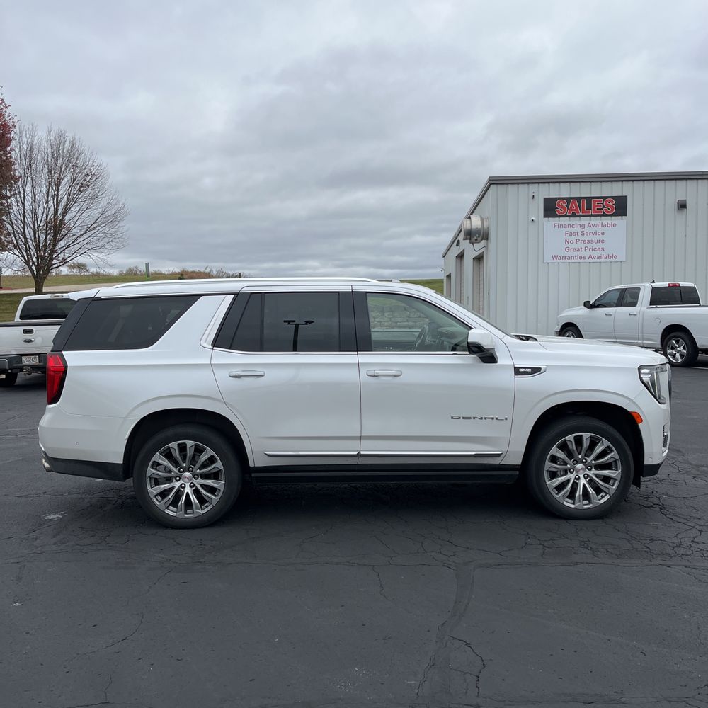 2023 GMC Yukon Denali