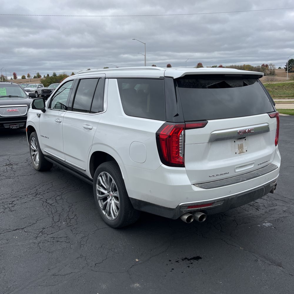 2023 GMC Yukon Denali