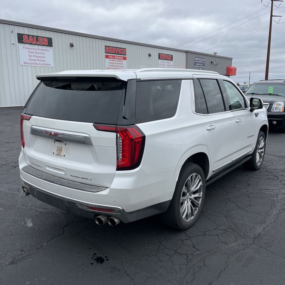 2023 GMC Yukon Denali