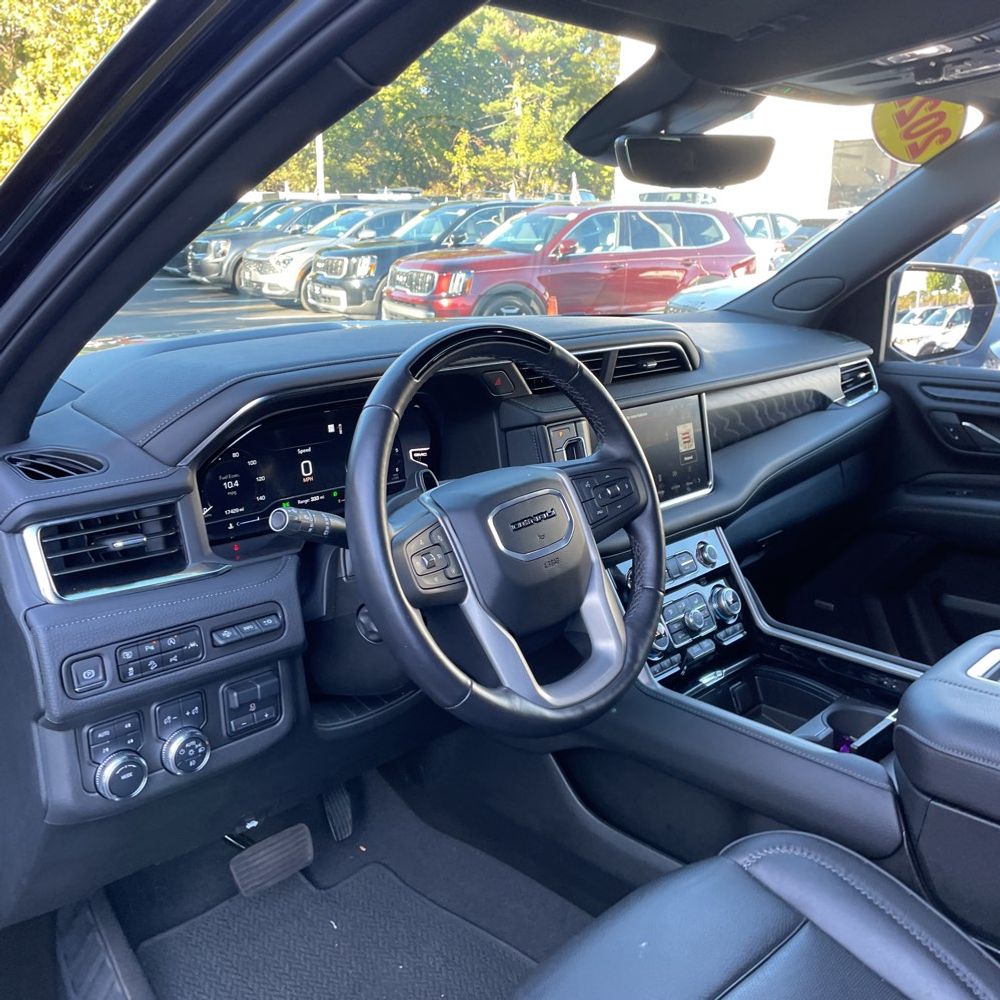 2024 GMC Yukon Denali