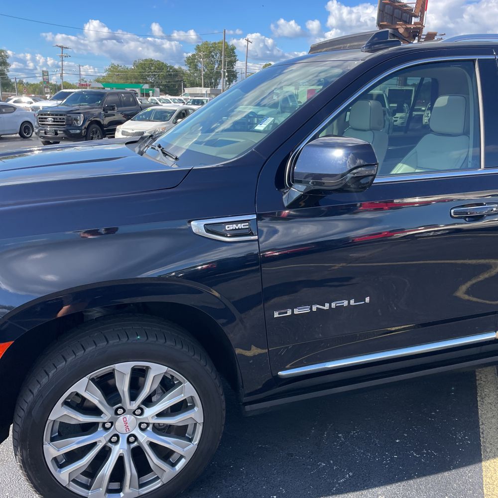 2022 GMC Yukon Denali