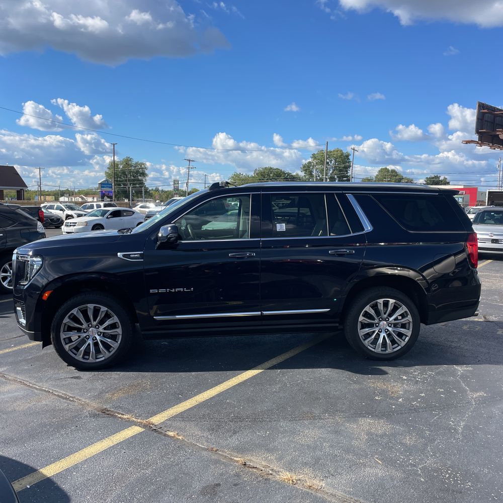 2022 GMC Yukon Denali