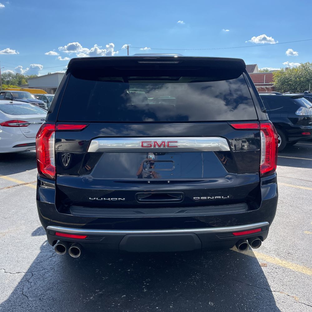 2022 GMC Yukon Denali