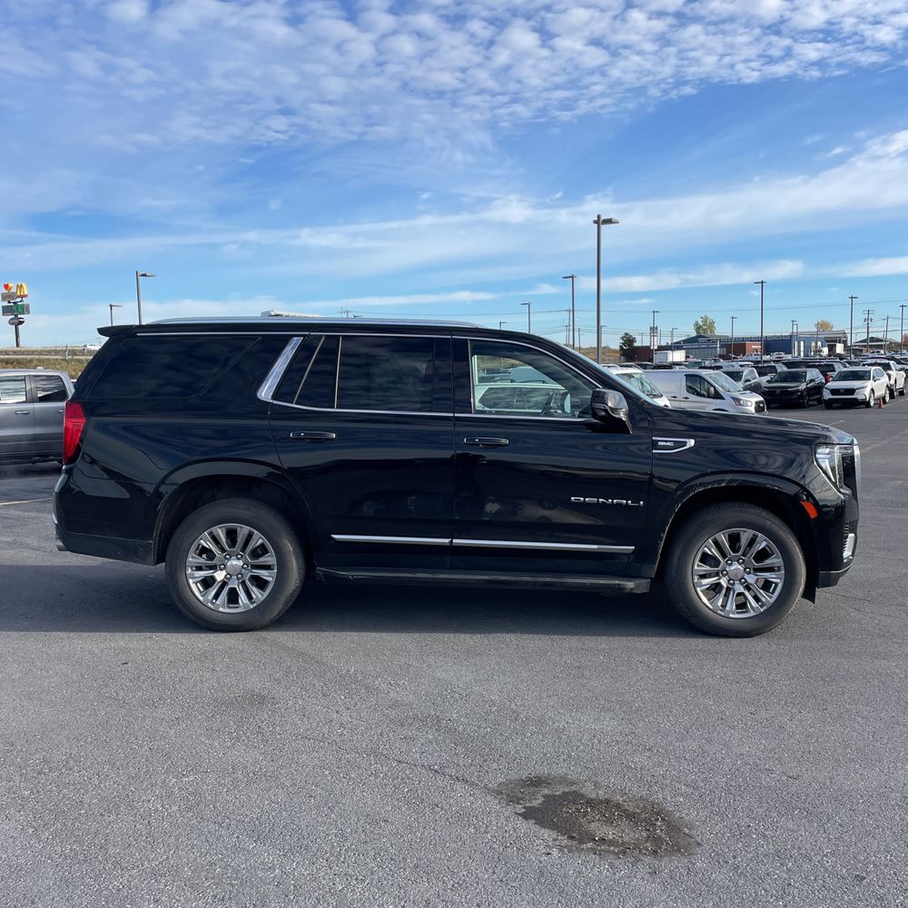 2022 GMC Yukon Denali