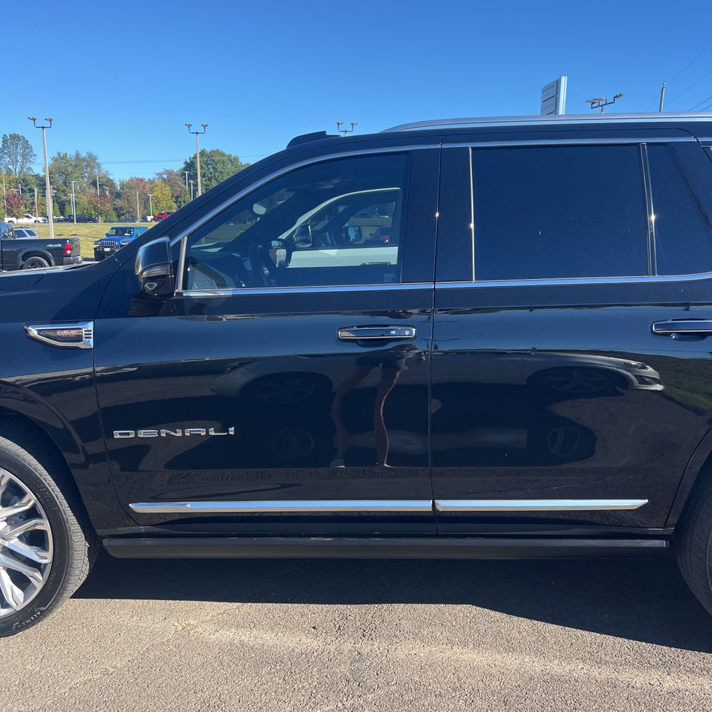 2025 GMC Yukon Denali