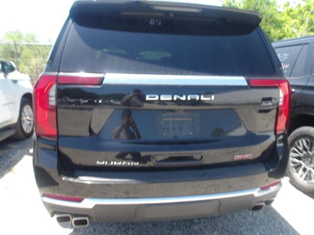 2025 GMC Yukon Denali