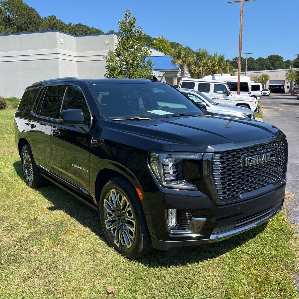 2023 GMC Yukon Denali Ultimate