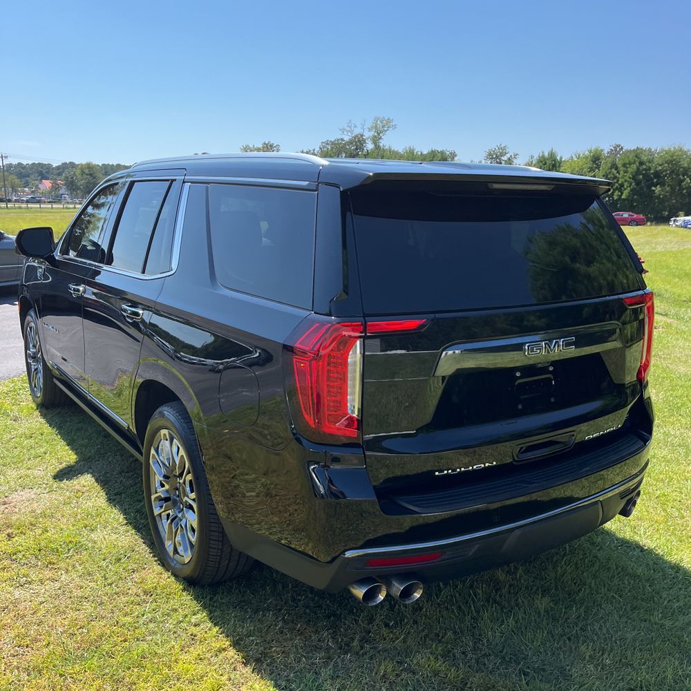 2023 GMC Yukon Denali Ultimate
