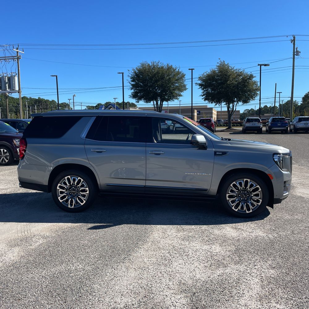 2024 GMC Yukon Denali Ultimate