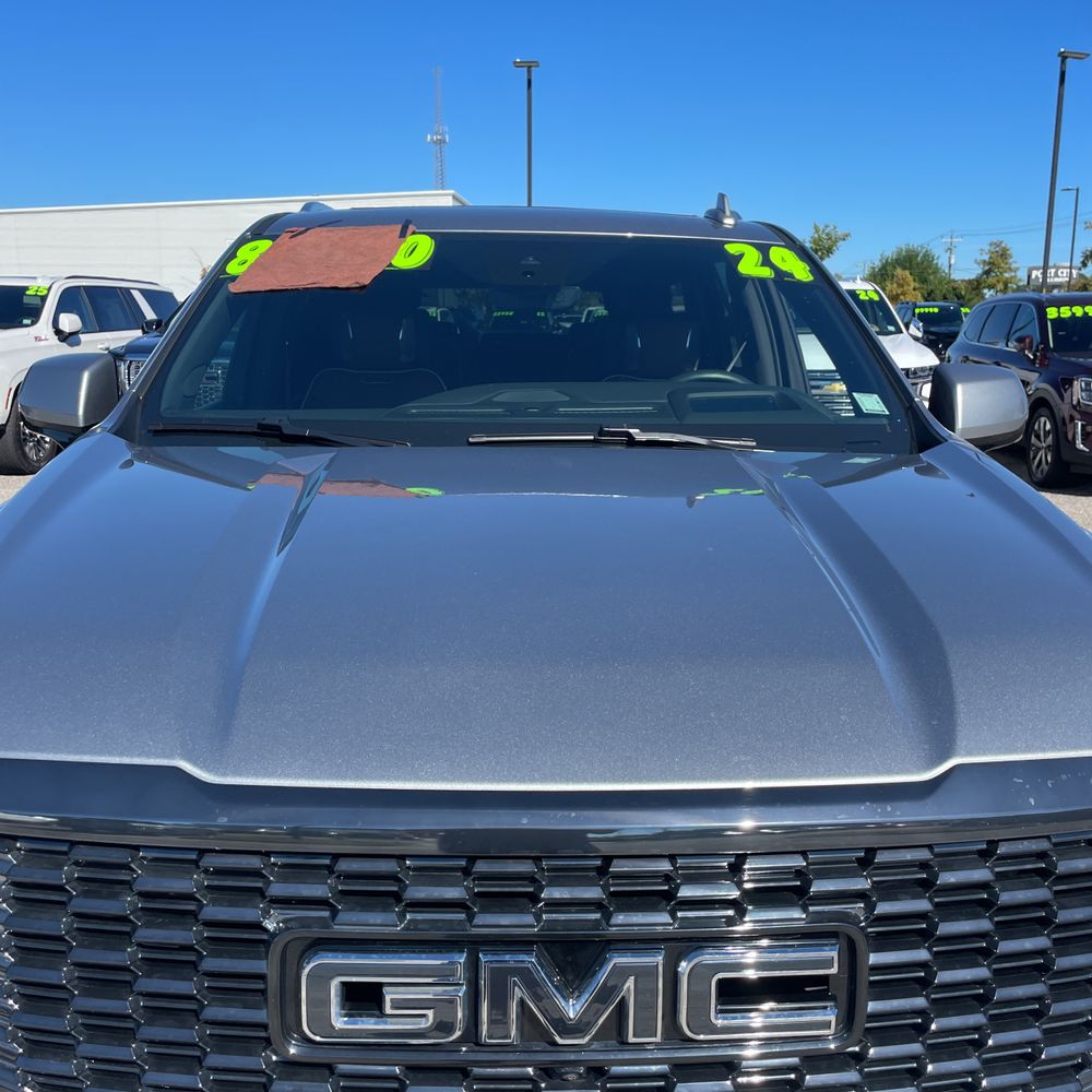 2024 GMC Yukon Denali Ultimate
