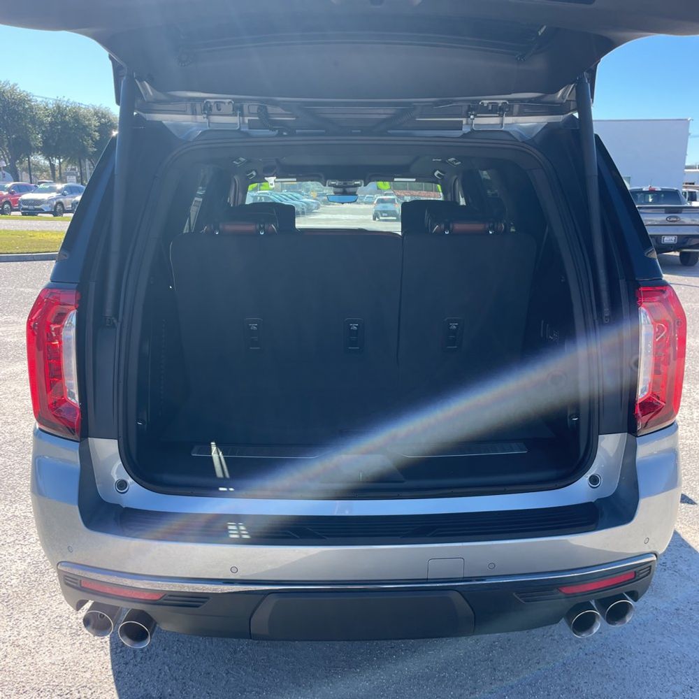 2024 GMC Yukon Denali Ultimate