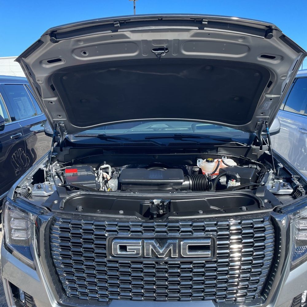 2024 GMC Yukon Denali Ultimate