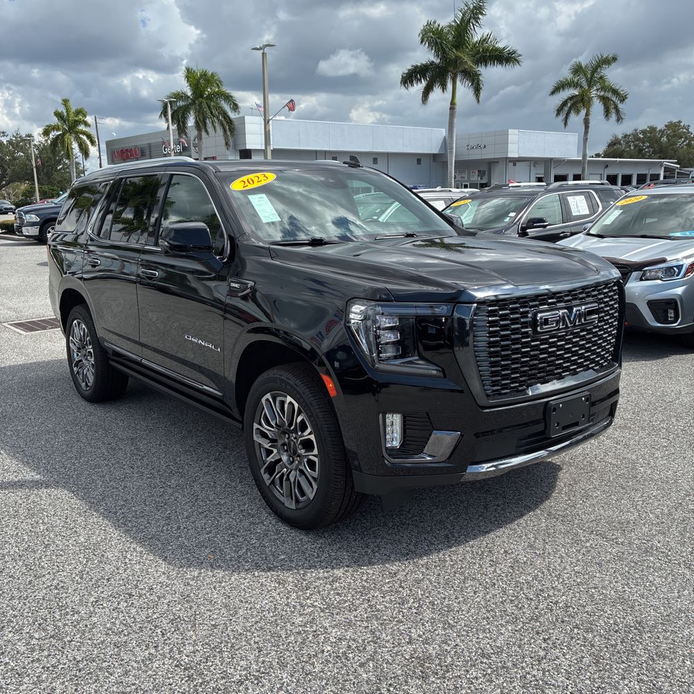 2023 GMC Yukon Denali Ultimate