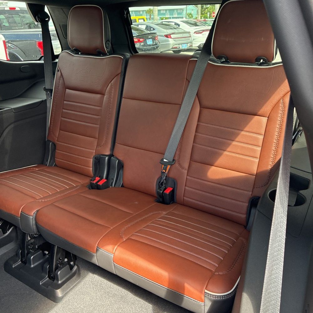 2023 GMC Yukon Denali Ultimate