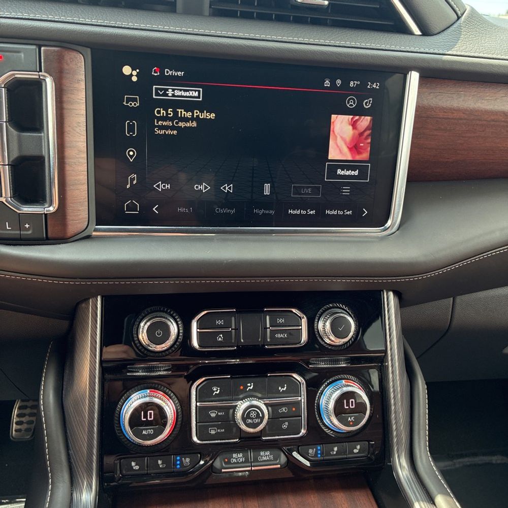 2023 GMC Yukon Denali Ultimate