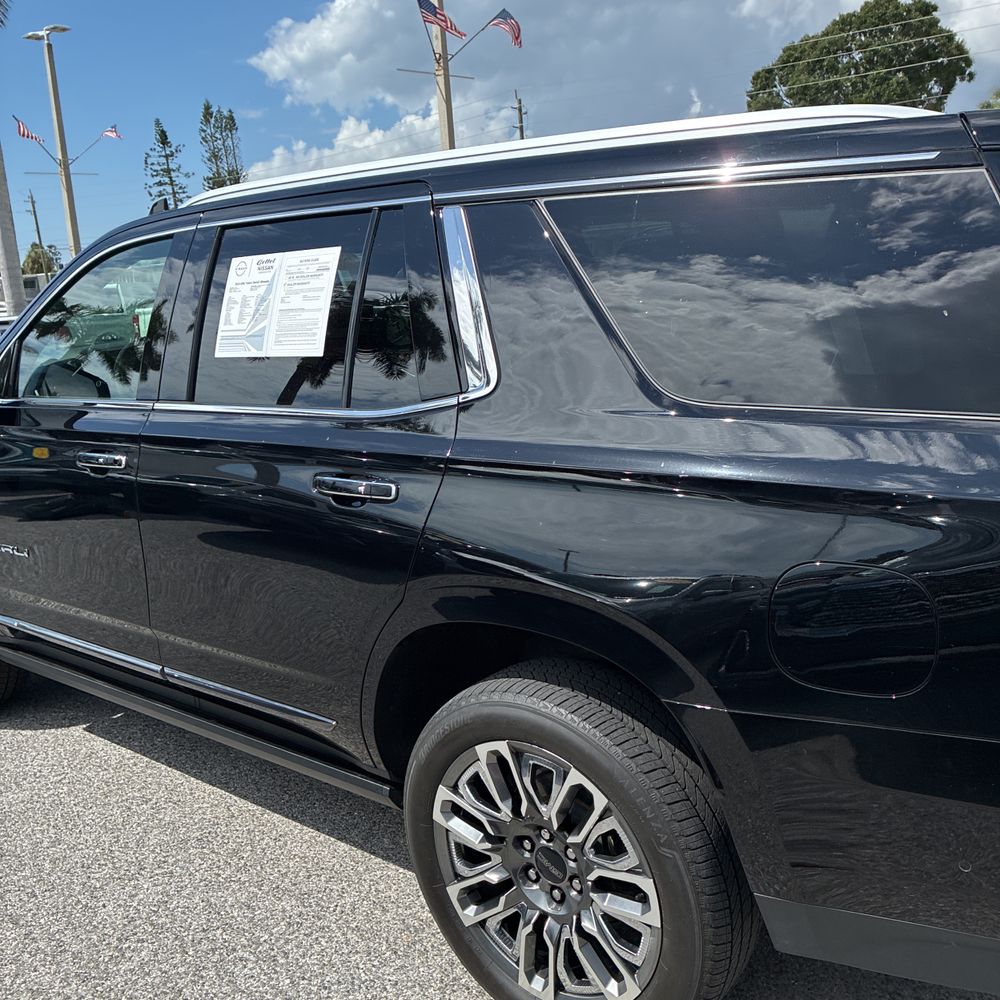 2023 GMC Yukon Denali Ultimate