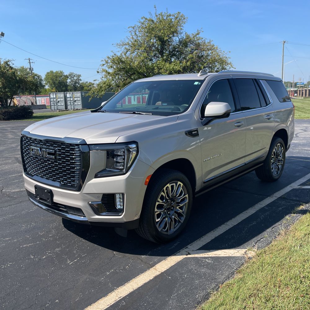 2023 GMC Yukon Denali Ultimate