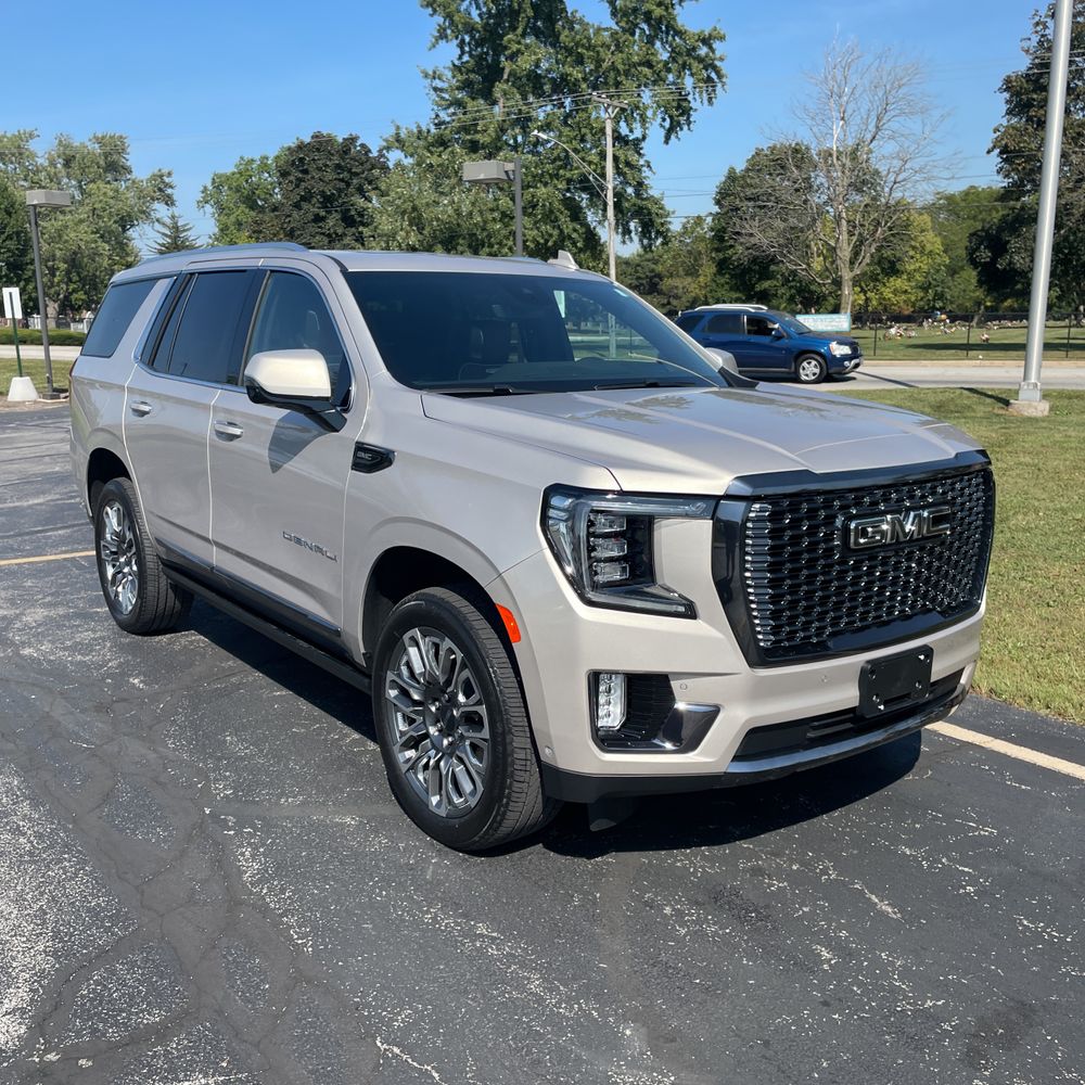 2023 GMC Yukon Denali Ultimate