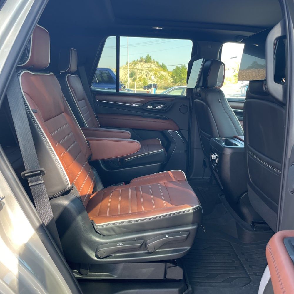 2023 GMC Yukon Denali Ultimate