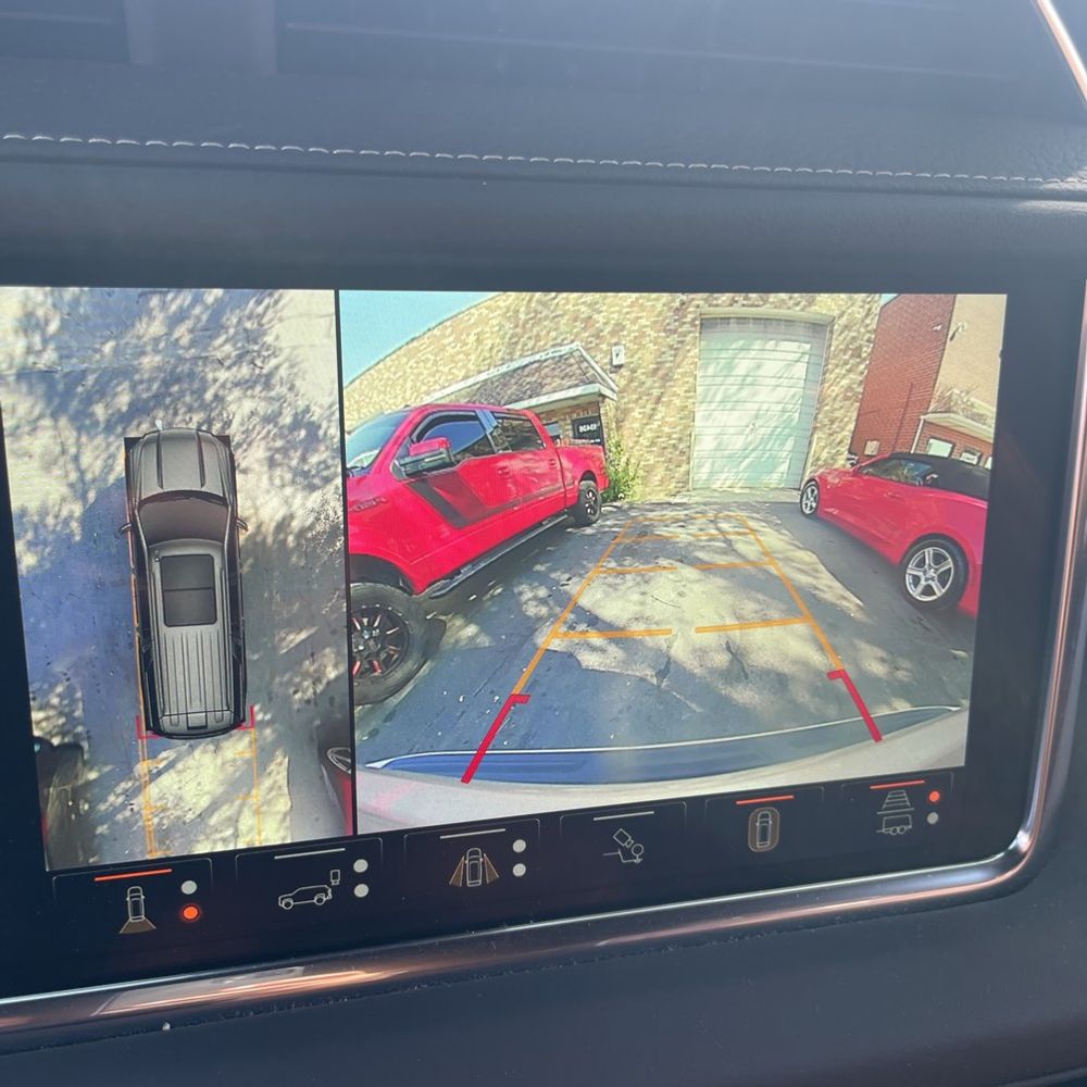 2023 GMC Yukon Denali Ultimate