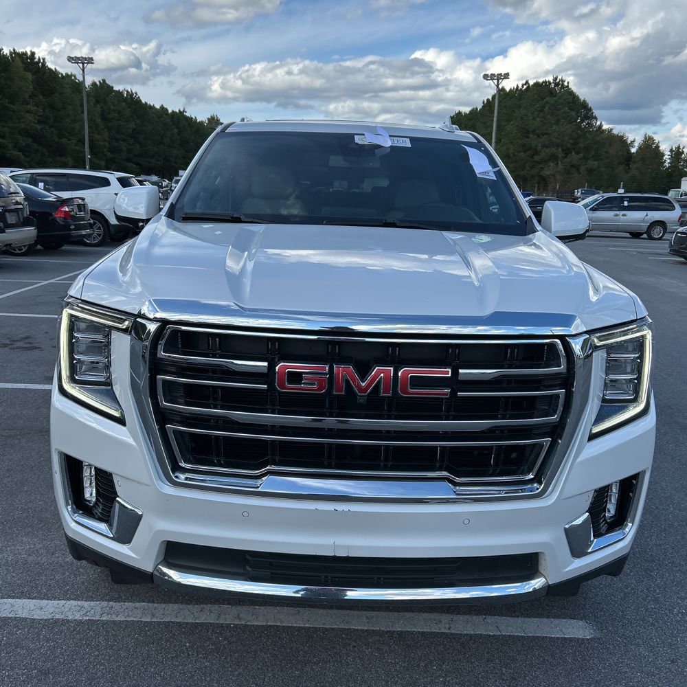 2022 GMC Yukon XL SLT