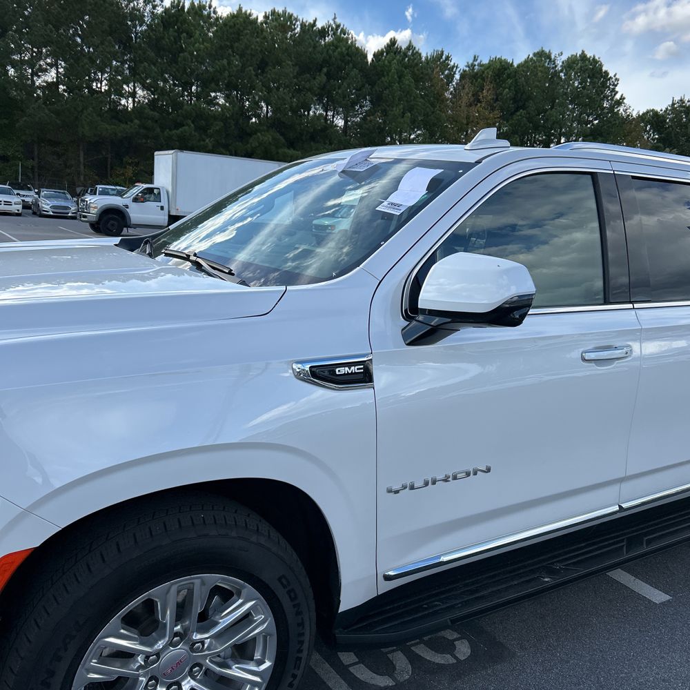 2022 GMC Yukon XL SLT
