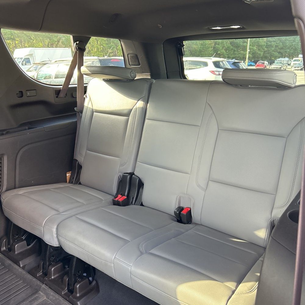 2022 GMC Yukon XL SLT