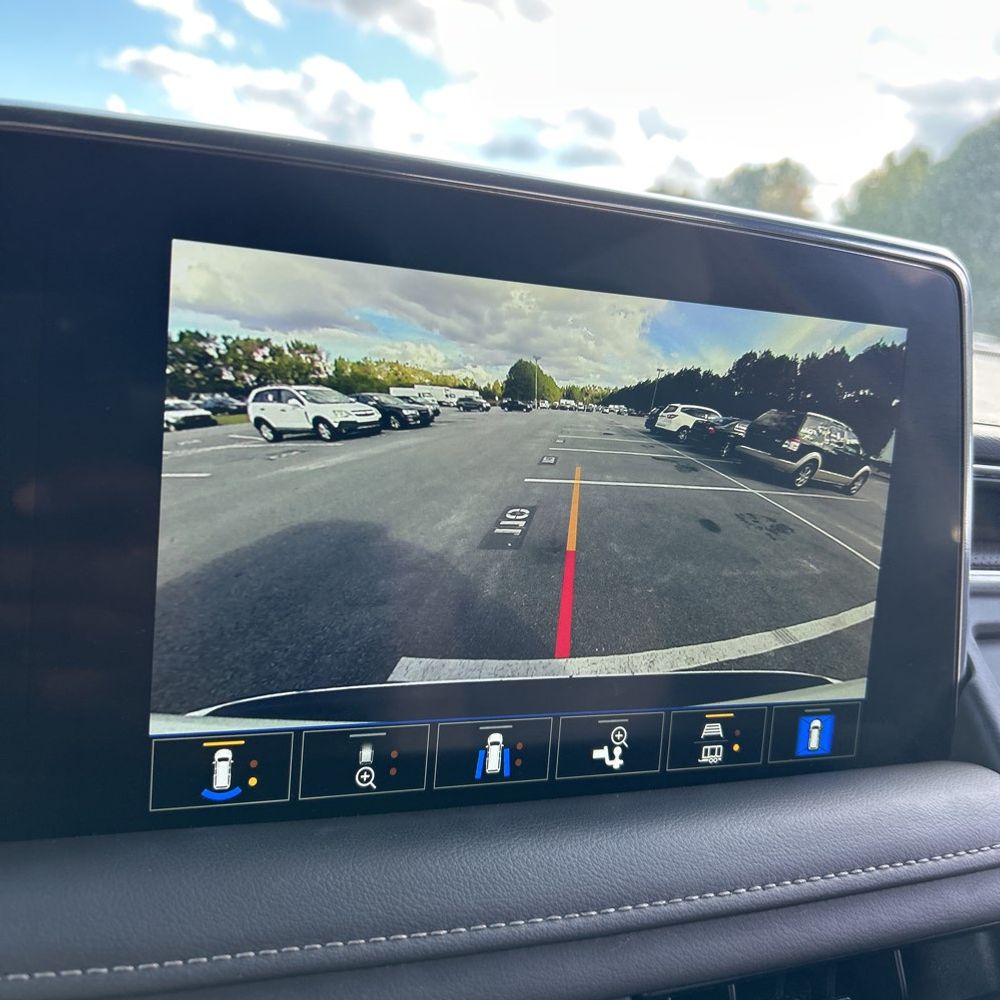 2022 GMC Yukon XL SLT