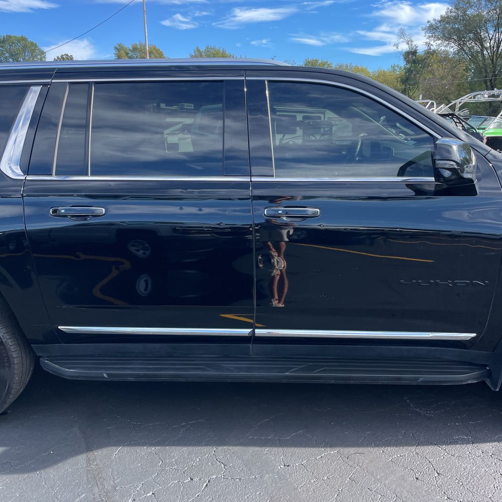 2024 GMC Yukon XL SLT