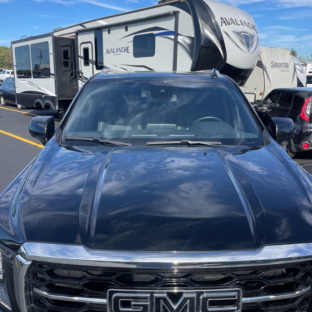 2024 GMC Yukon XL SLT