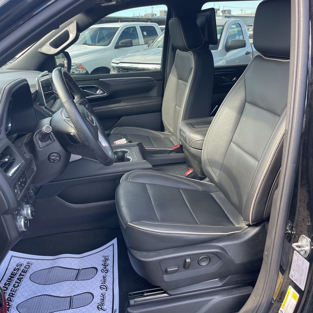 2024 GMC Yukon XL SLT