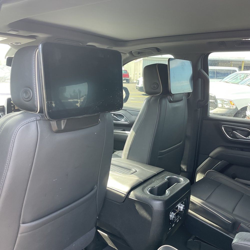 2024 GMC Yukon XL SLT