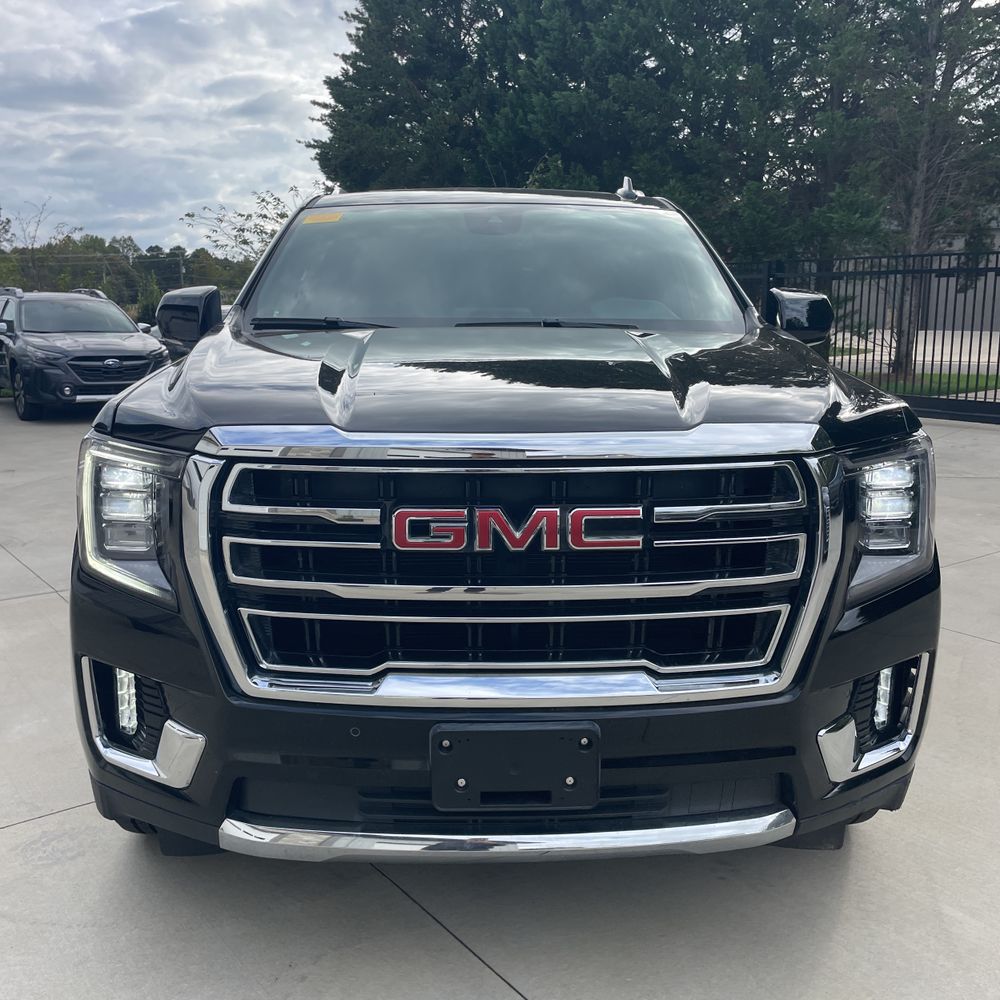 2023 GMC Yukon XL SLT