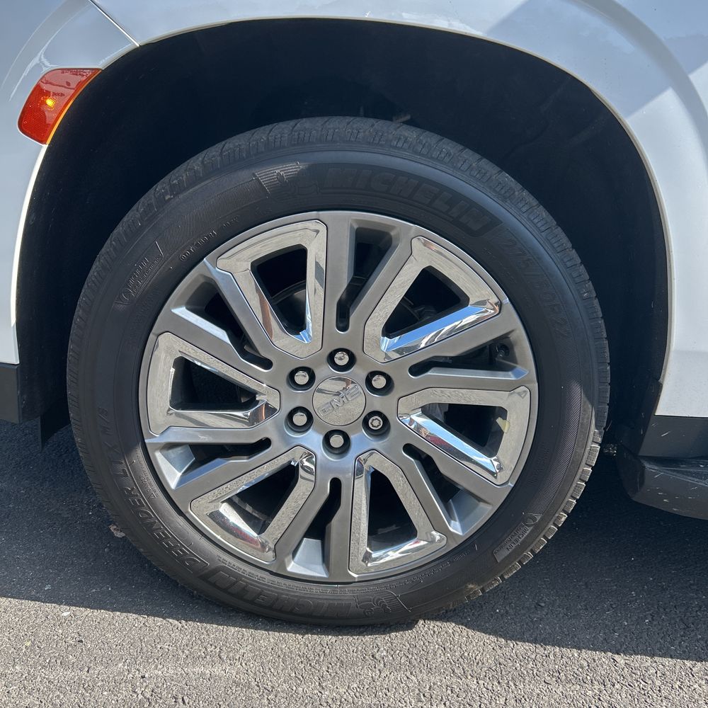 2021 GMC Yukon XL SLT