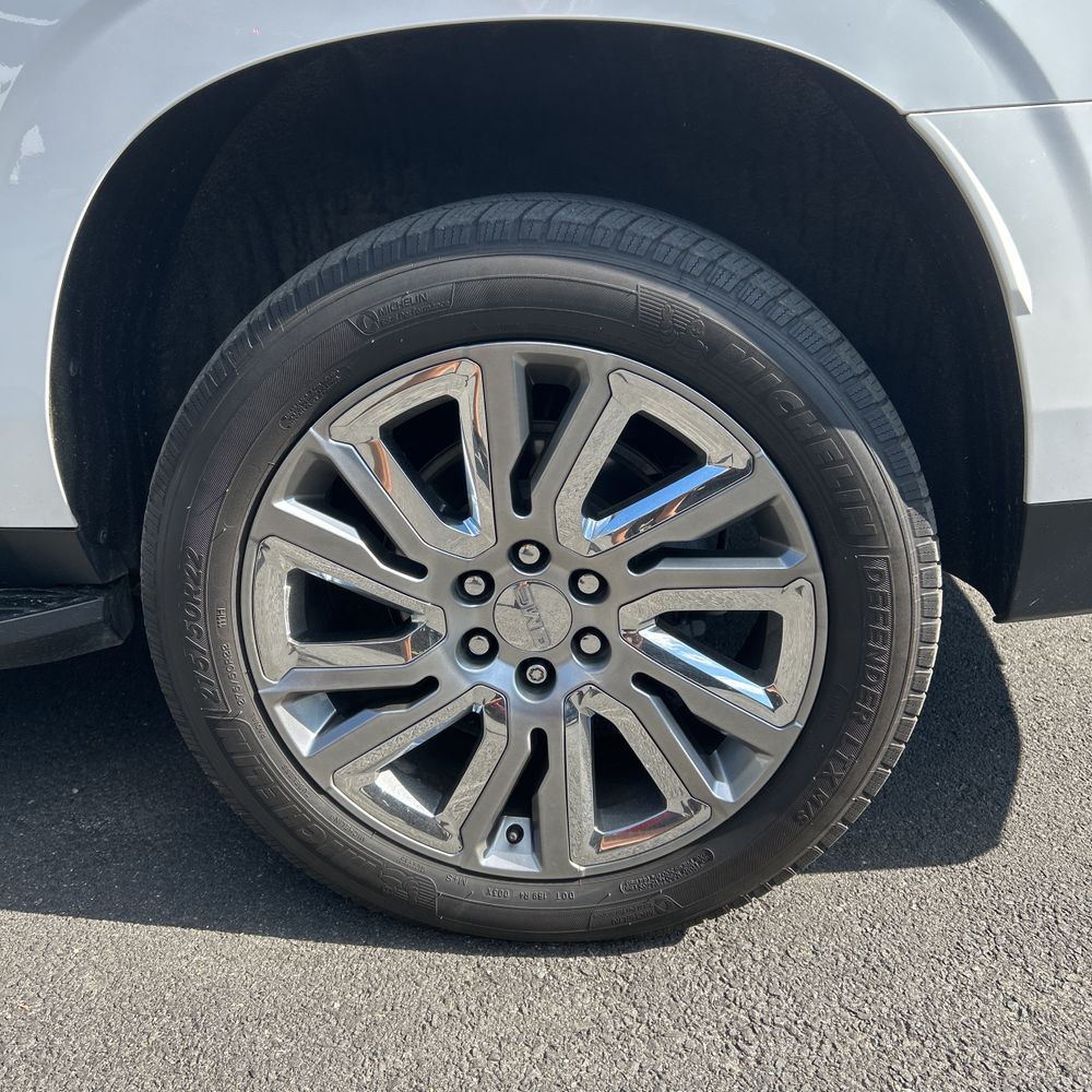 2021 GMC Yukon XL SLT