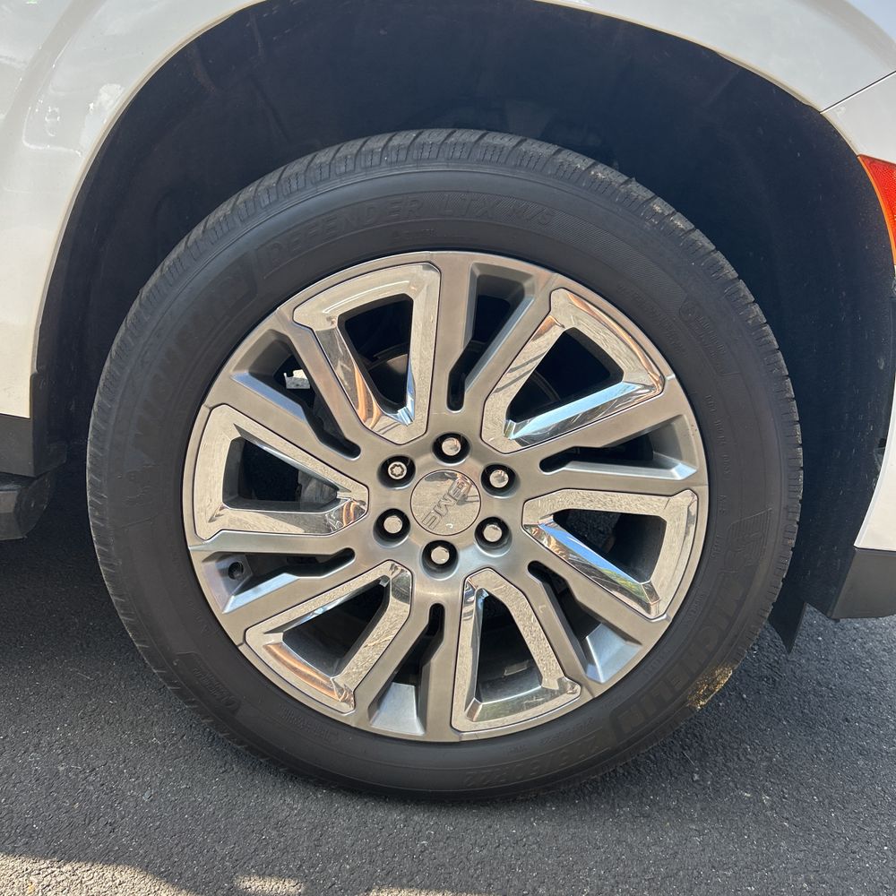 2021 GMC Yukon XL SLT