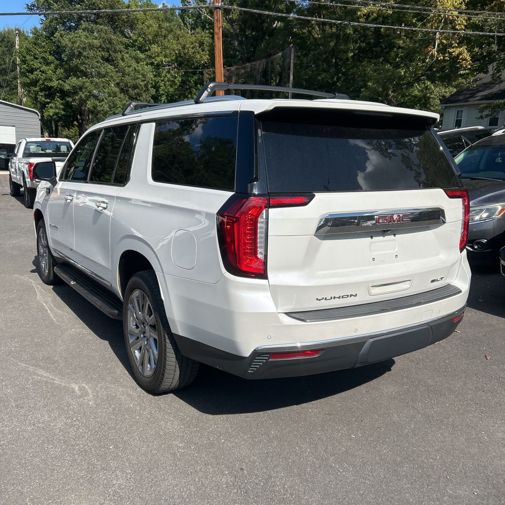 2021 GMC Yukon XL SLT